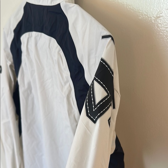 BMW Yachtsport White and Black Jacket men’s small - Picture 3 of 4